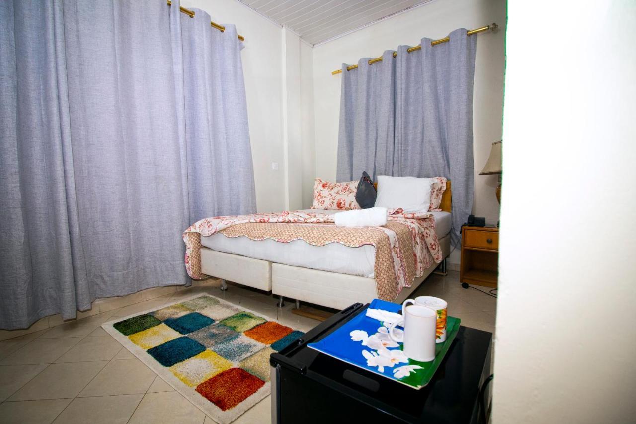 Prestige Guesthouse ,Ksi Kumasi Dış mekan fotoğraf
