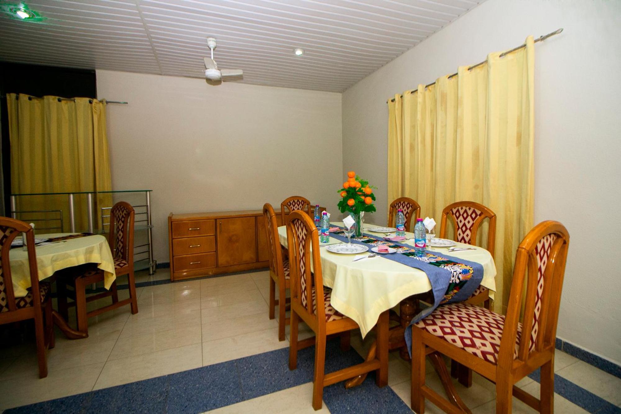 Prestige Guesthouse ,Ksi Kumasi Dış mekan fotoğraf