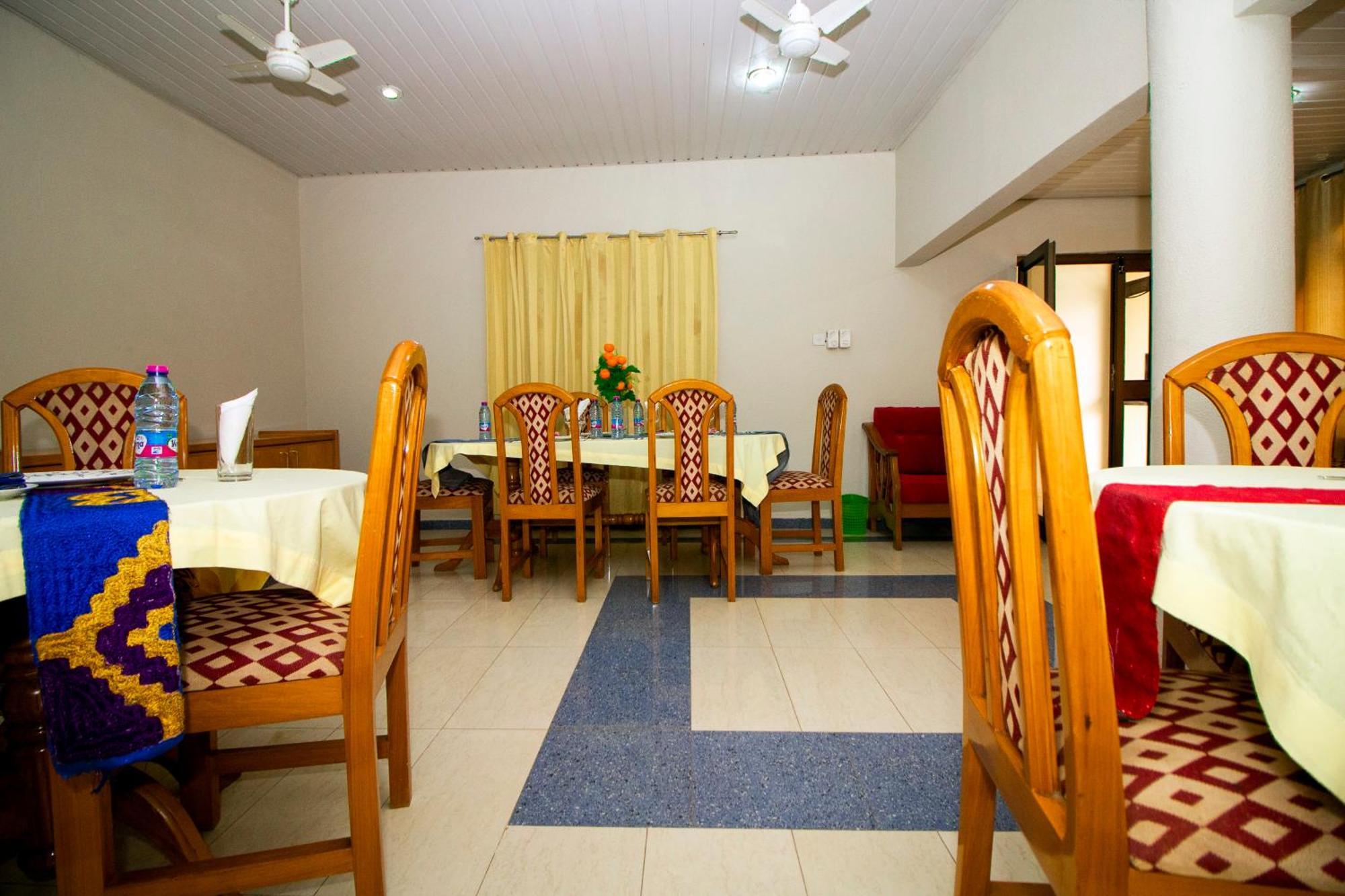 Prestige Guesthouse ,Ksi Kumasi Dış mekan fotoğraf