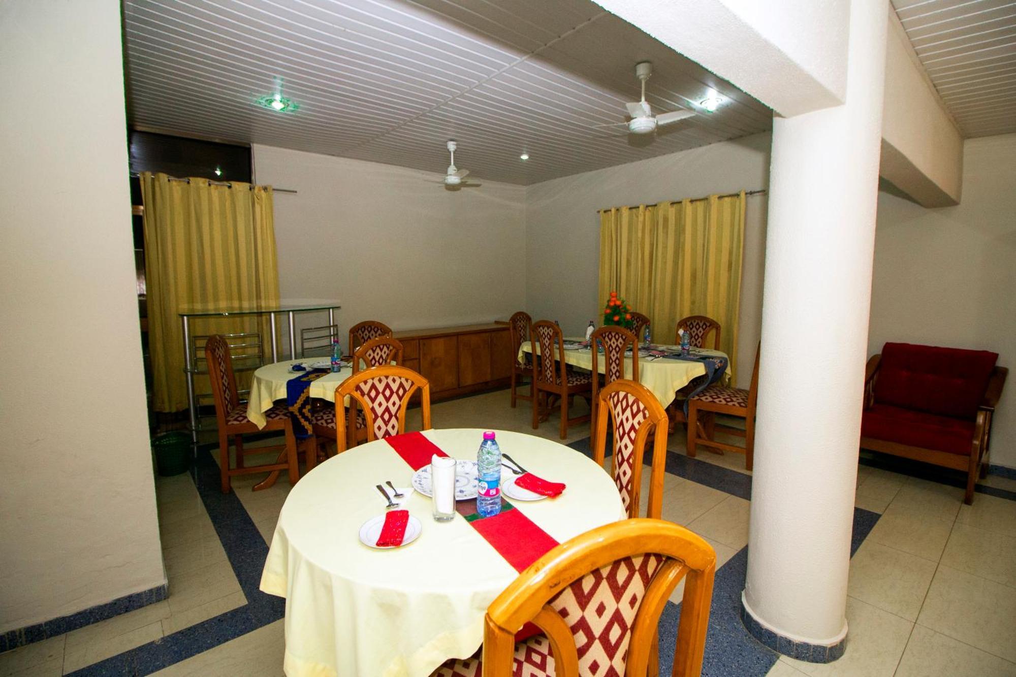 Prestige Guesthouse ,Ksi Kumasi Dış mekan fotoğraf