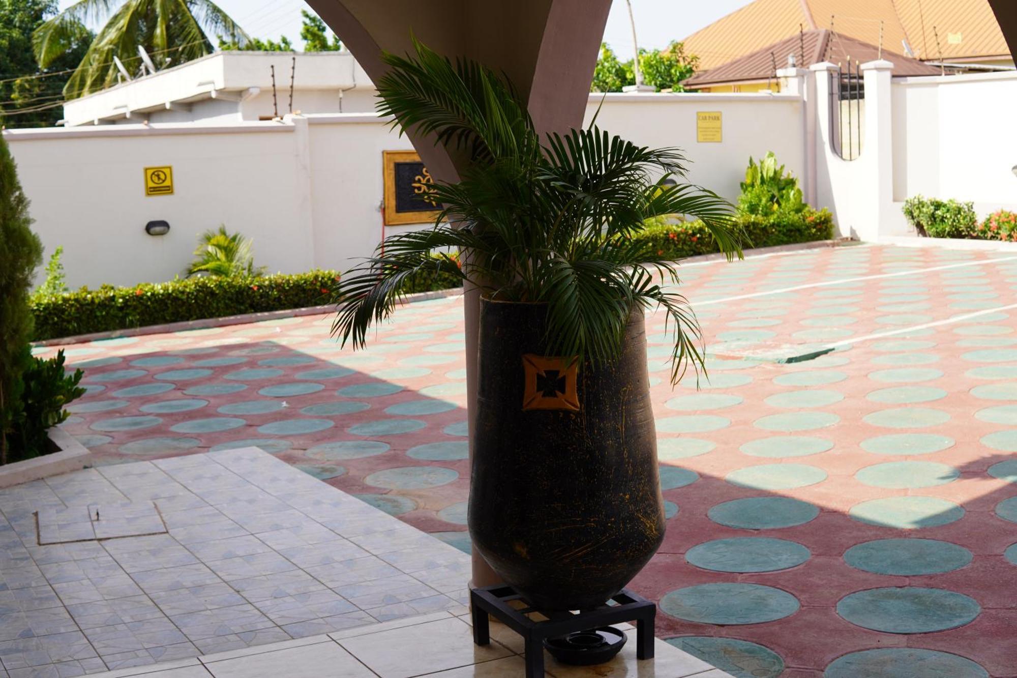 Prestige Guesthouse ,Ksi Kumasi Dış mekan fotoğraf