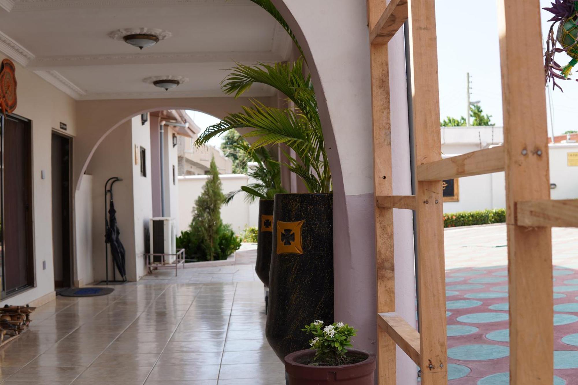 Prestige Guesthouse ,Ksi Kumasi Dış mekan fotoğraf